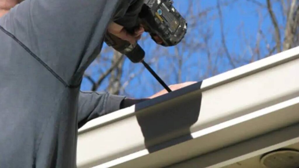 Gutter Repair